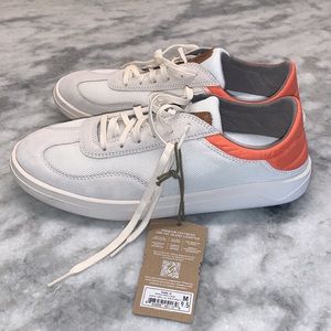 New OLUKAI Punini all day sneakers size 9.5 off white/molten orange